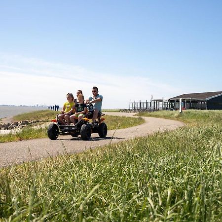 Luxe 5-Persoons Chalet Op Familiecamping Baarland Екстериор снимка